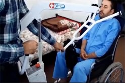 ویدیو انتقال بیمار از تخت به ویلچر توسط بالابر بیمار PLK 140CT-EF